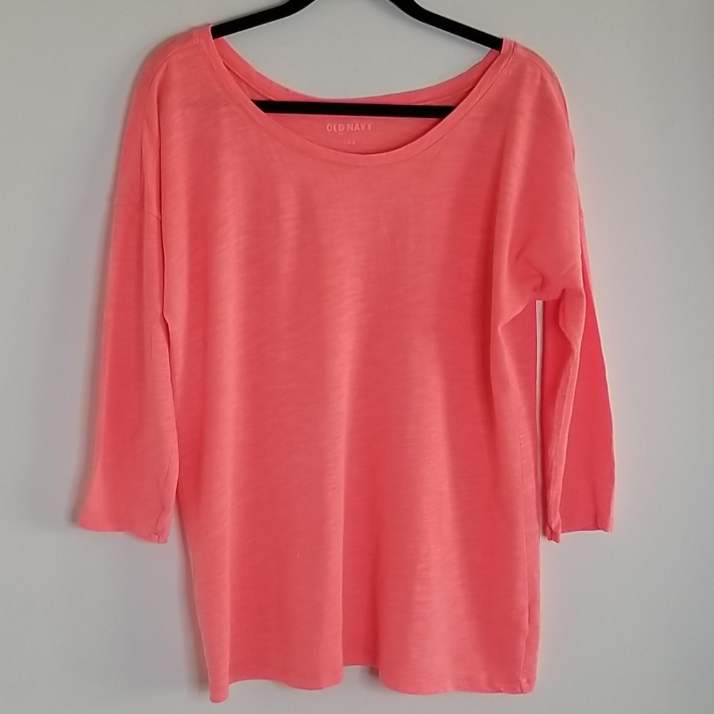 Old Navy top size Large